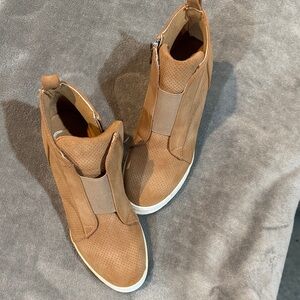 CCOCCI Tan Ankle Boots